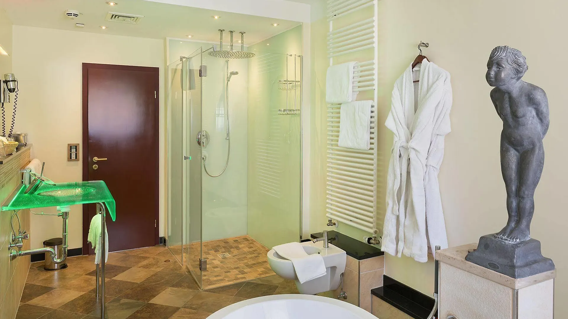 Hotel Deutsche Eiche Munich 3*,  Germany