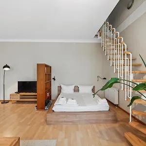 https://hotel-1a-apartment-berlin.find-berlin-hotels.com