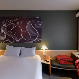 Ibis Parkstadt Schwabing *** Munich