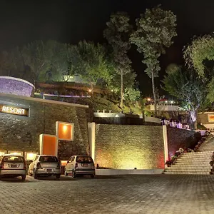 chhaimale-resort.hotels-kathmandu.com/